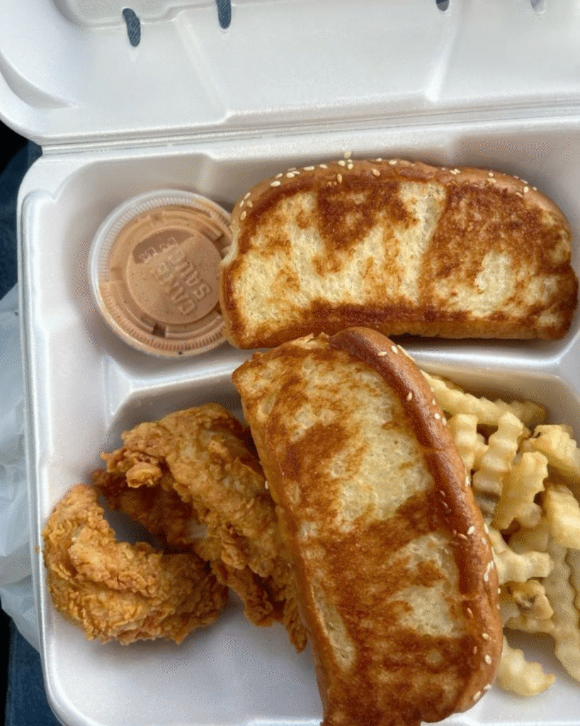 TEXAS TOAST WITH EVERY MEAL