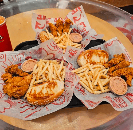 cane's combo dubai